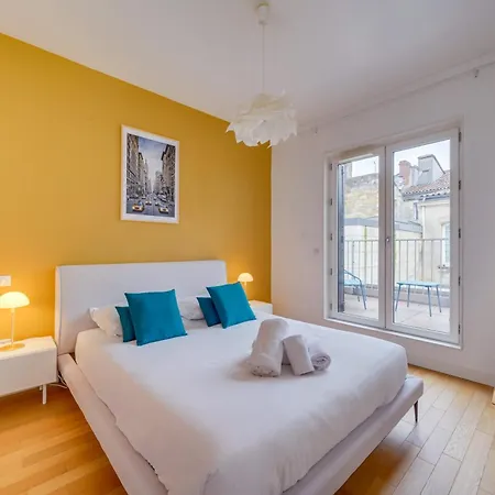 Le Sainte Cath - Au Coeur De Apartamento